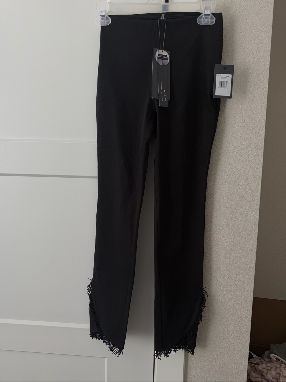 Lysee XS women’s Fringed Hem Leggings black NWT women’s leggings festive
